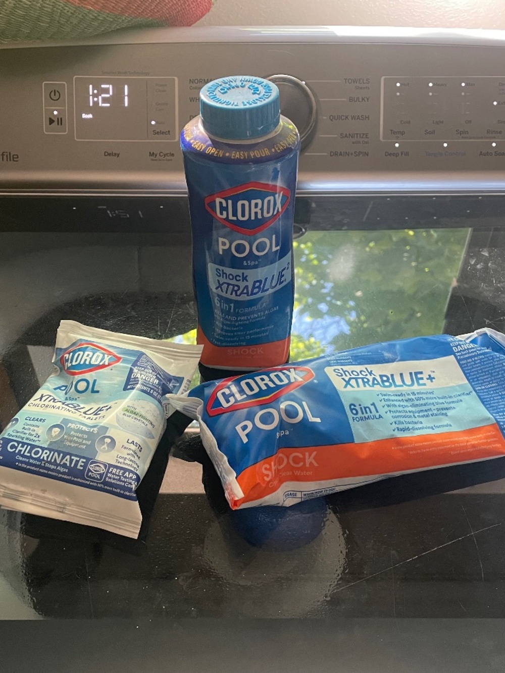 Clorox: pool cleaning products